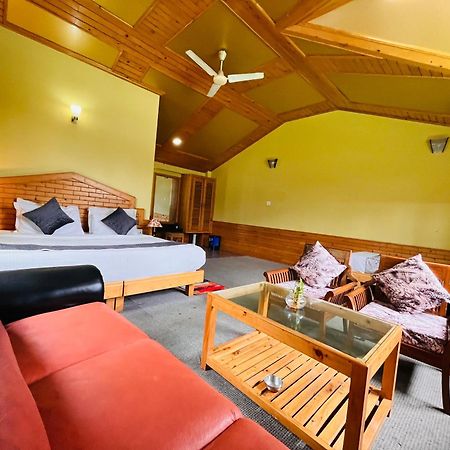 The Hollywood Vibes - #Riverview #Premium Rooms #Prime Location #Most Awarded #Parking #Top Rated #Open Terrace #Best Selling Hotel In Manali Bagian luar foto
