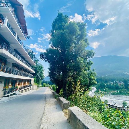The Hollywood Vibes - #Riverview #Premium Rooms #Prime Location #Most Awarded #Parking #Top Rated #Open Terrace #Best Selling Hotel In Manali Bagian luar foto