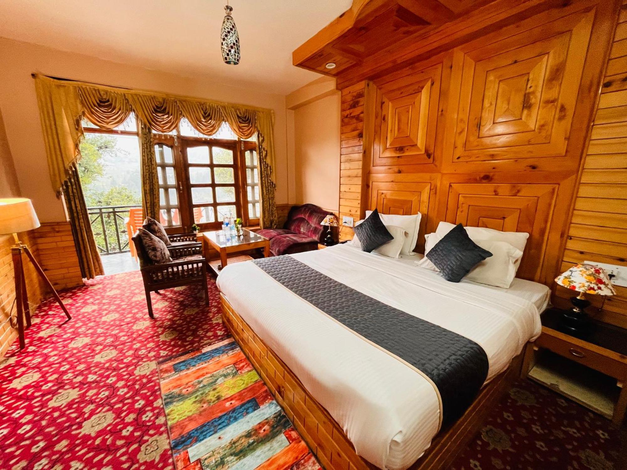 The Hollywood Vibes - #Riverview #Premium Rooms #Prime Location #Most Awarded #Parking #Top Rated #Open Terrace #Best Selling Hotel In Manali Bagian luar foto