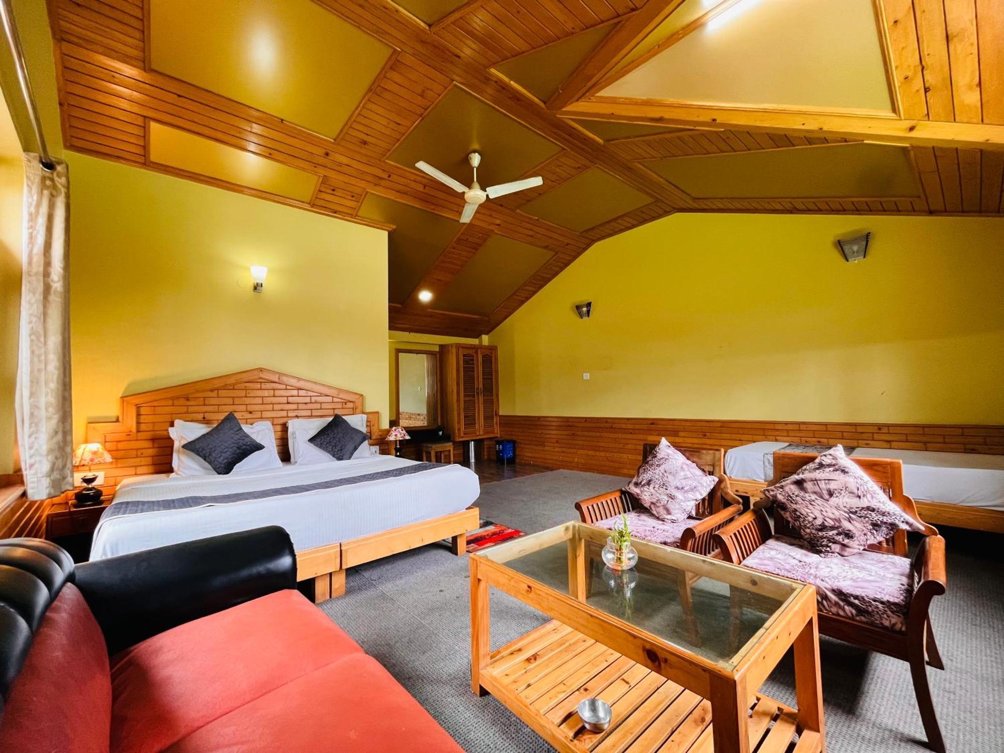 The Hollywood Vibes - #Riverview #Premium Rooms #Prime Location #Most Awarded #Parking #Top Rated #Open Terrace #Best Selling Hotel In Manali Bagian luar foto